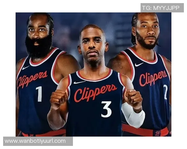 小卡谈与保罗的良好沟通共同探索提升球队实力的途径 小卡谈与保罗的良好沟通共同探索提升球队实力的途径